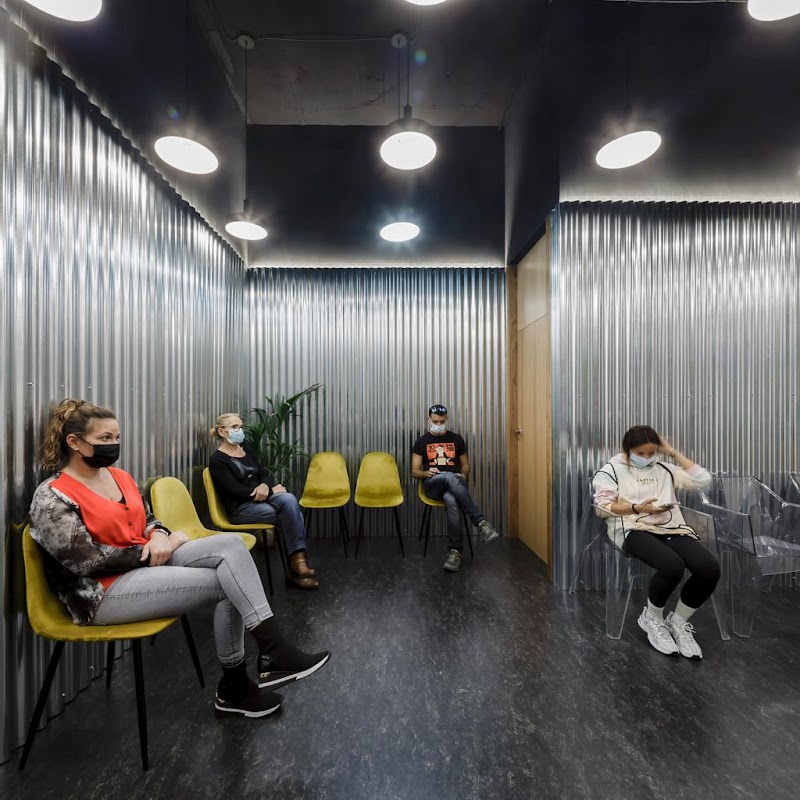 Imagen de Regenerat Clínica – Traumatólogo Dr. Miguel Alfonso Porcar – Clínica del Dolor