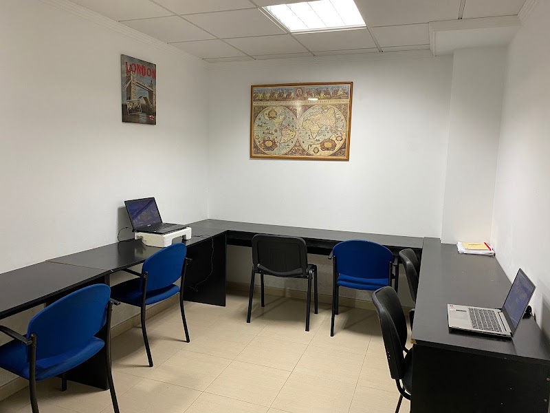 Imagen de Centro de Estudios Atlas