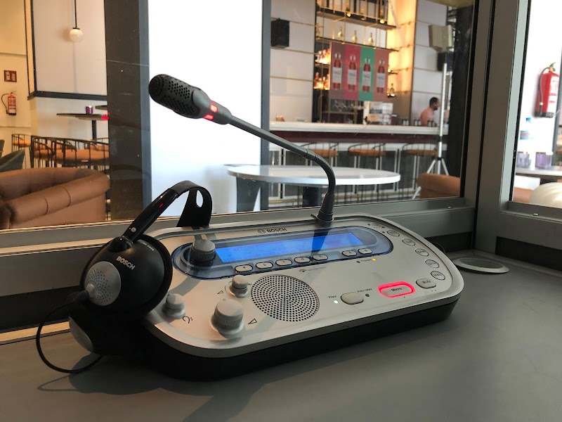 Imagen de Audiovisuales Assis, S.l. – Alicante (especialistas en Traducción Simultánea)