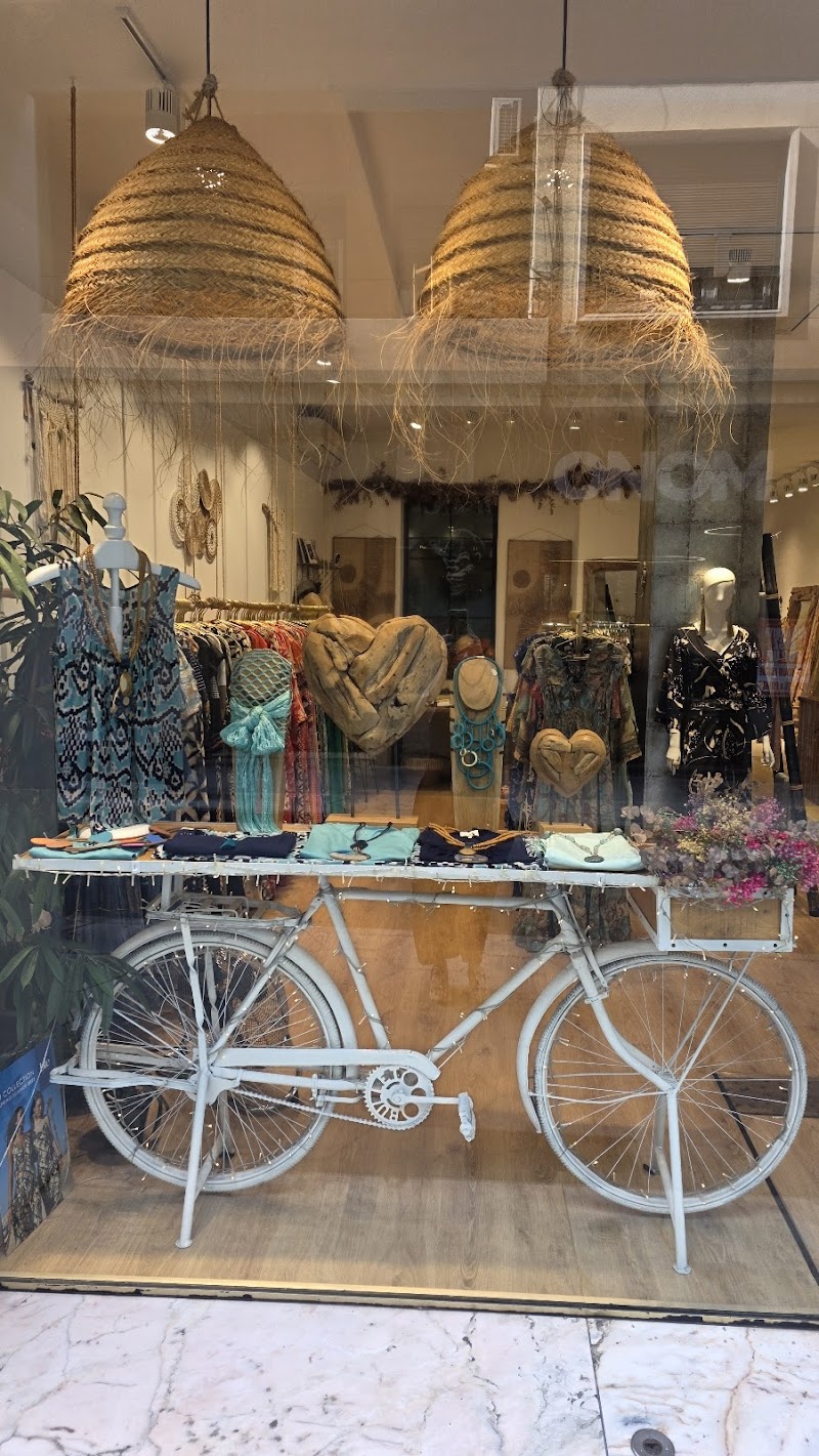 Imagen de Arena y Mar Moda