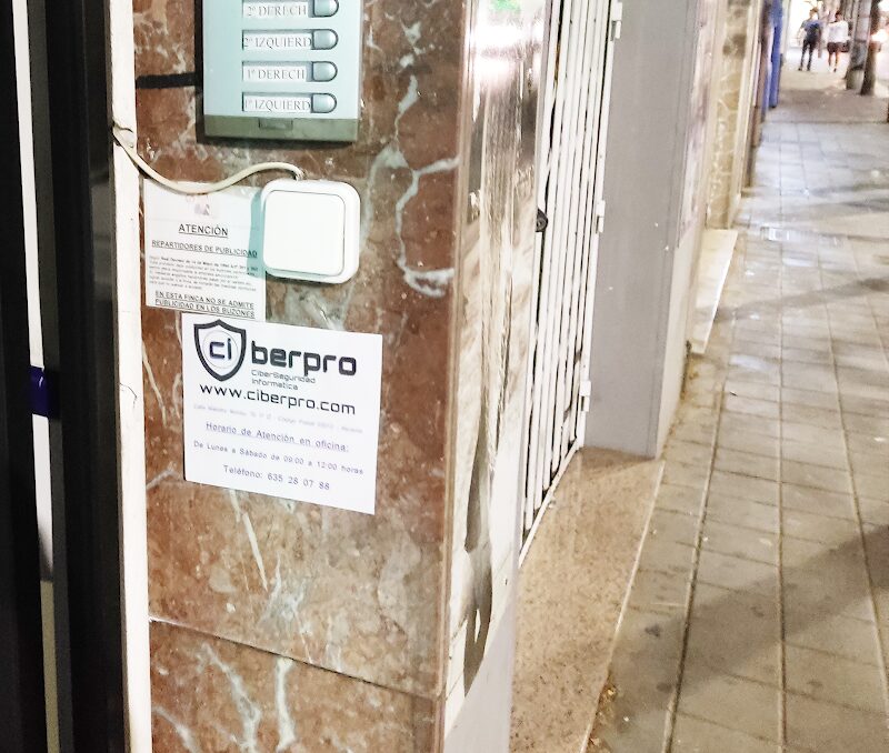 Imagen de negocio en Recuperación de datos en La Cala