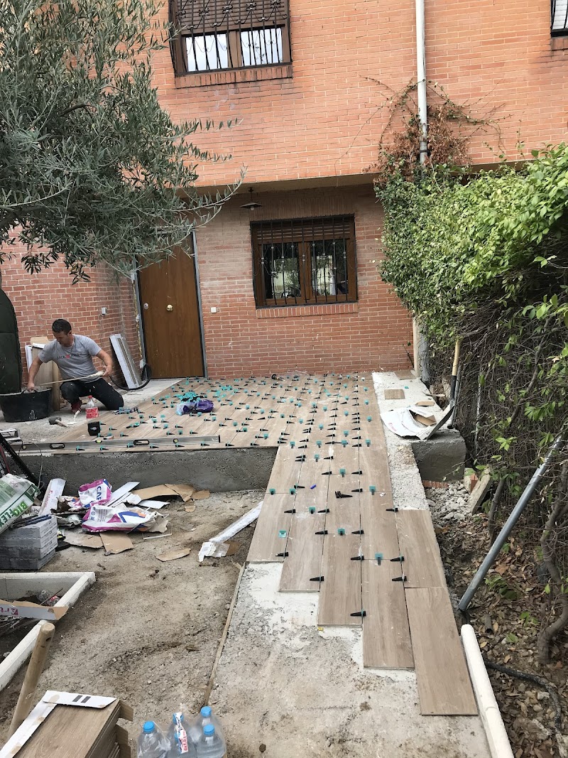 Imagen de Ekler: Reformas y Construcción