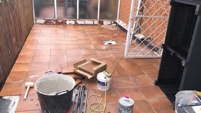 Imagen de Ekler: Reformas y Construcción