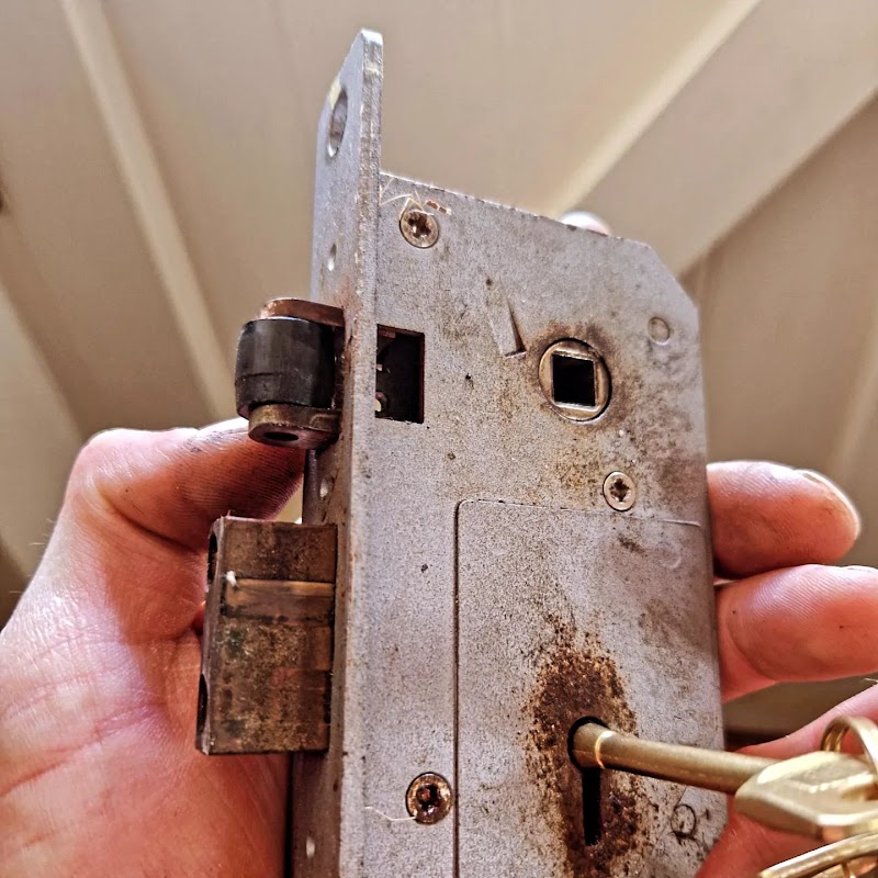 Imagen de Cerrajeros Alicante | Apertura de Puertas Express