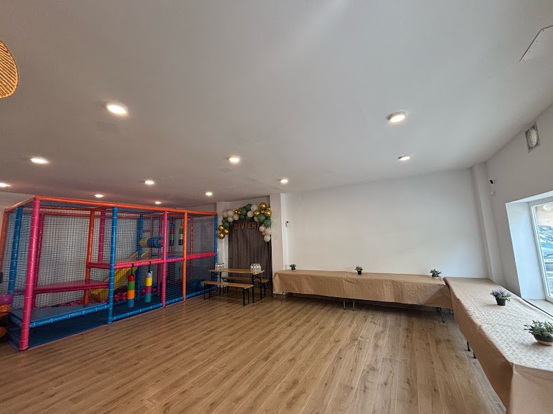 Imagen de Diviertt Sevilla Local de Celebraciones Parque de Bolas