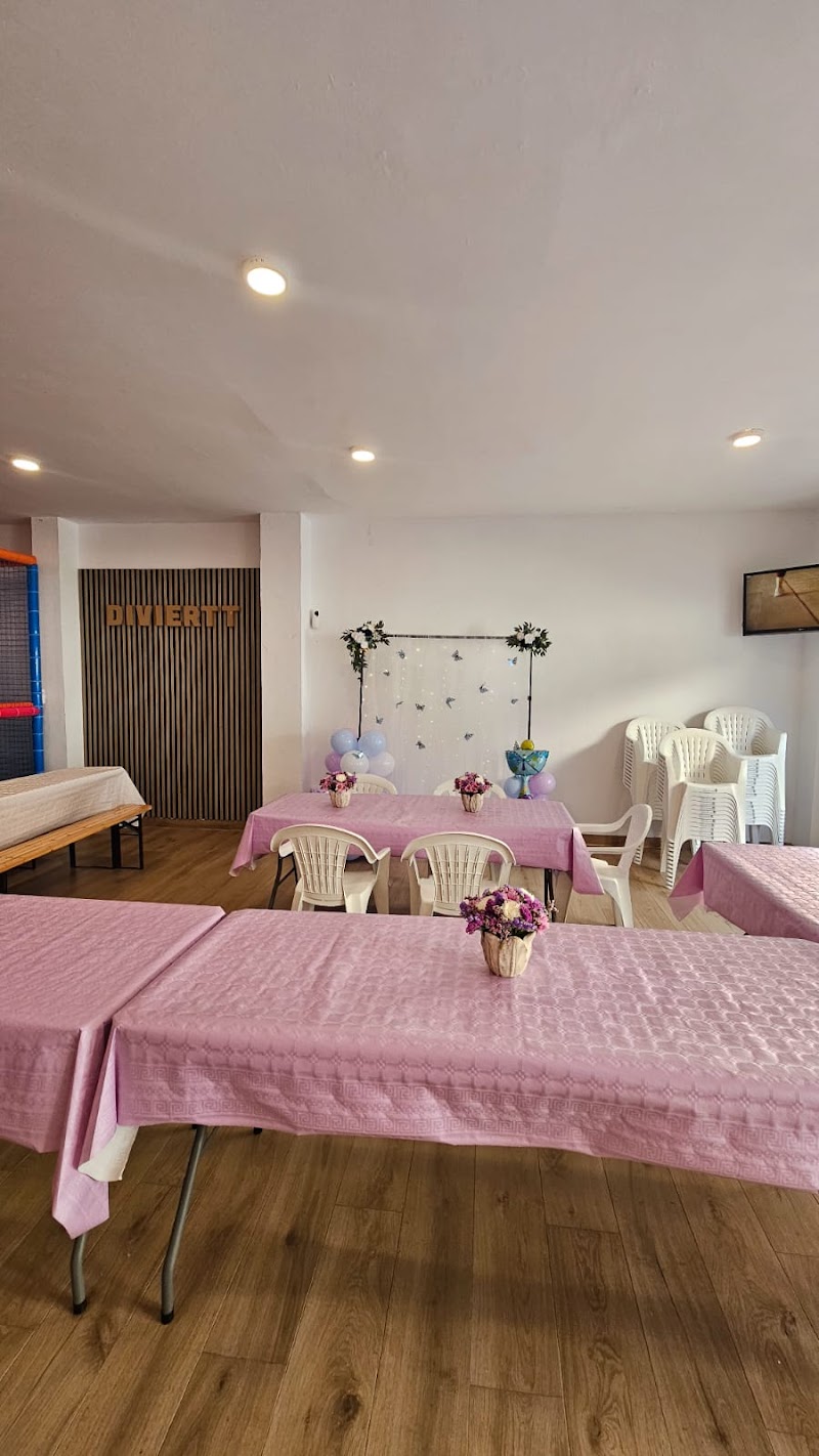 Imagen de Diviertt Sevilla Local de Celebraciones Parque de Bolas