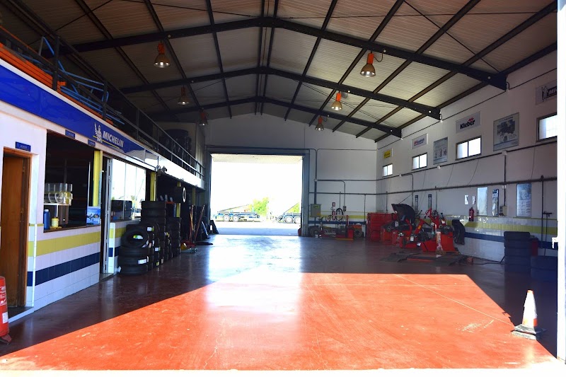 Imagen de Neumáticos Leocadio Alcaide S.l