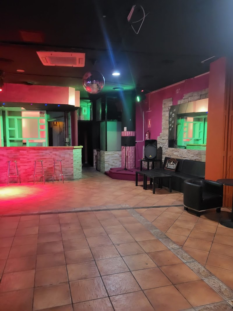 Imagen de Sugar Club Leganés – Fiestas y Celebraciones Privadas – 18 Cumpleaños – Graduaciones