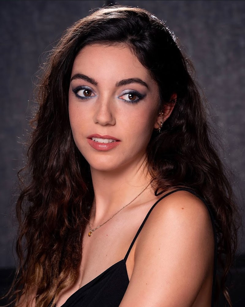 Imagen de Vic Beauty ~ Maquillaje y Peinados