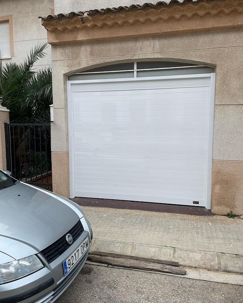 Imagen de Doormatic – Reparación de Puertas Automáticas