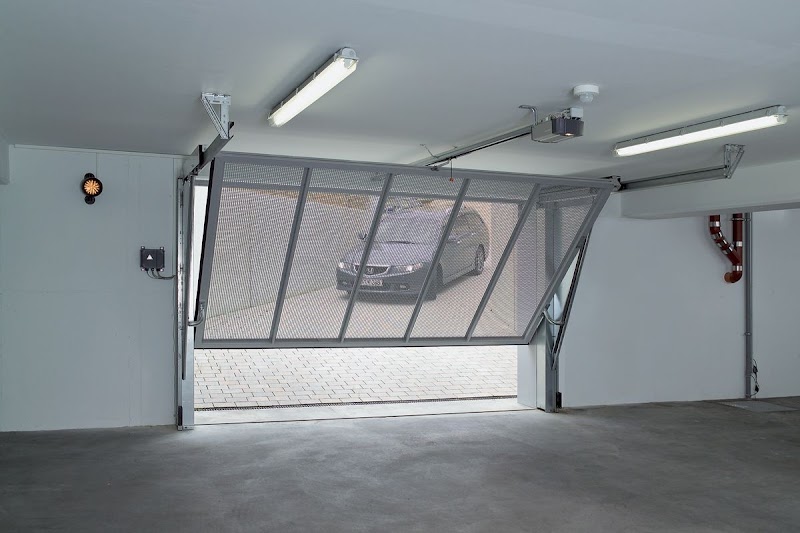 Imagen de Doormatic – Reparación de Puertas Automáticas