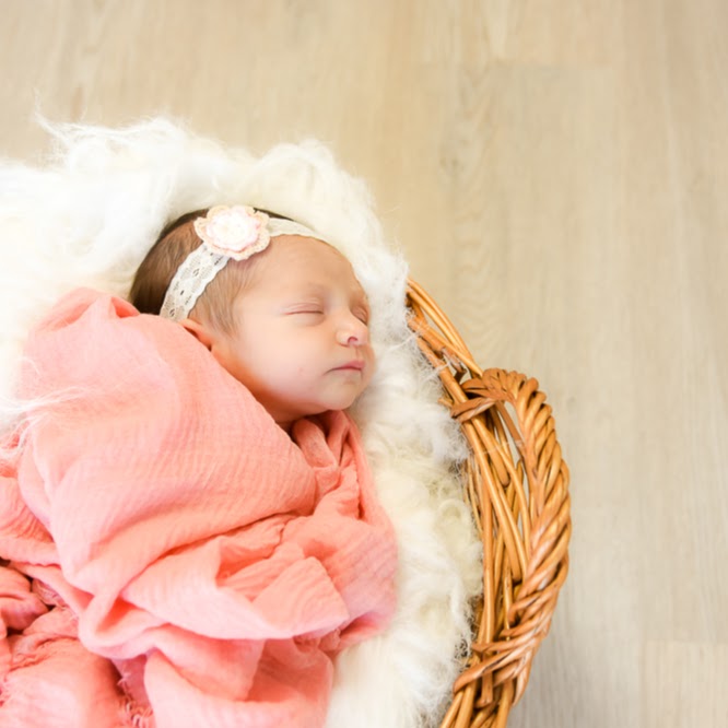 Imagen de Fotógrafo de Bebés Recién Nacidos Valencia