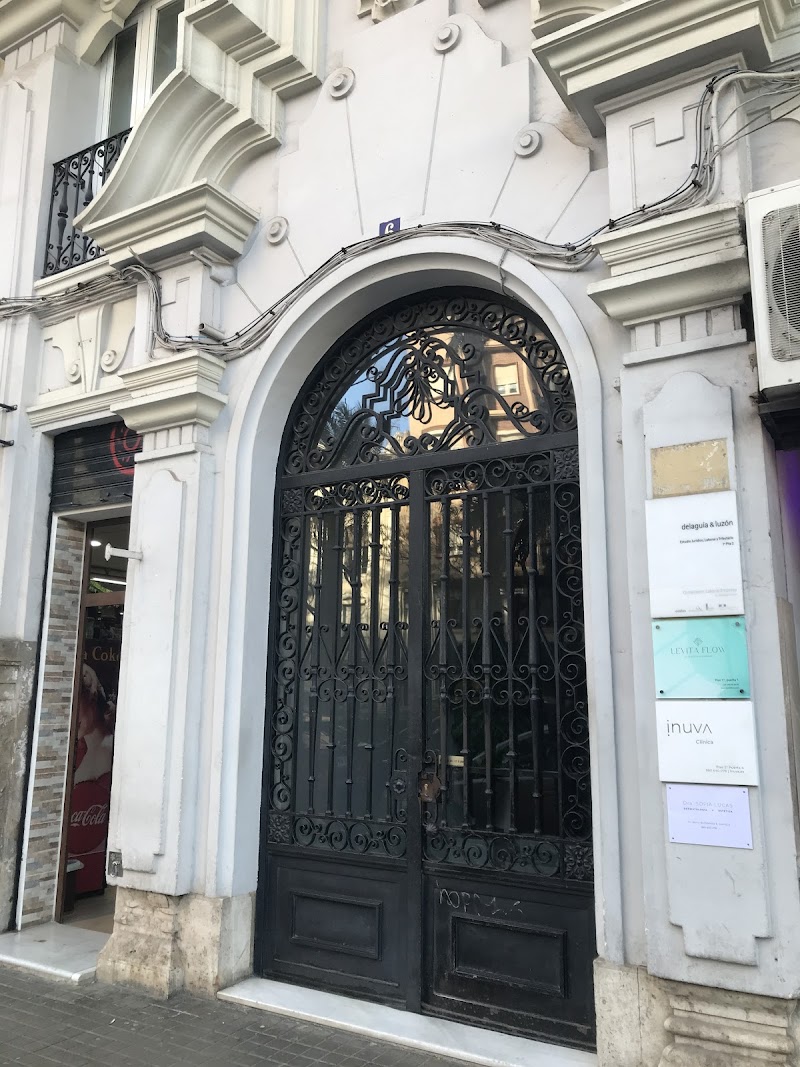 Imagen de Dra. Sofia Lucas, Dermatólogo