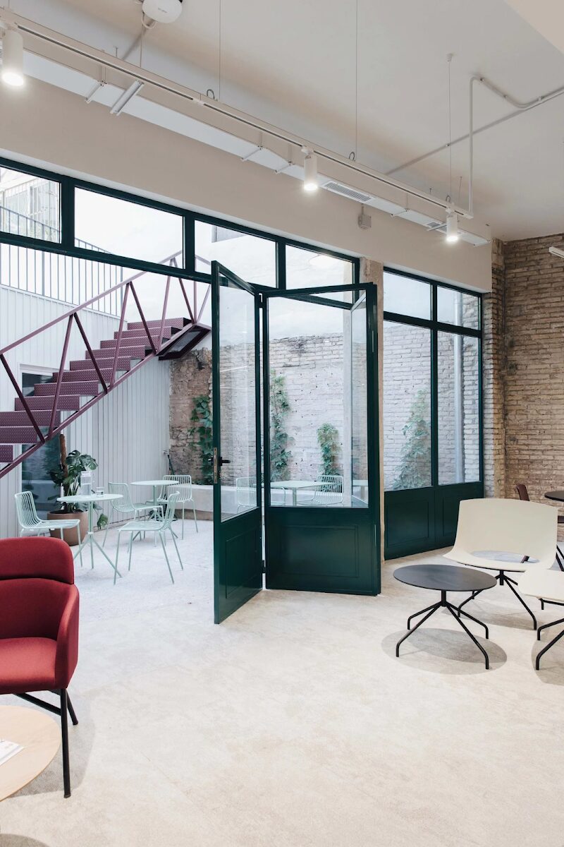 Imagen de Valoffice Mobiliario de Oficina, Hogar y Contract Valencia