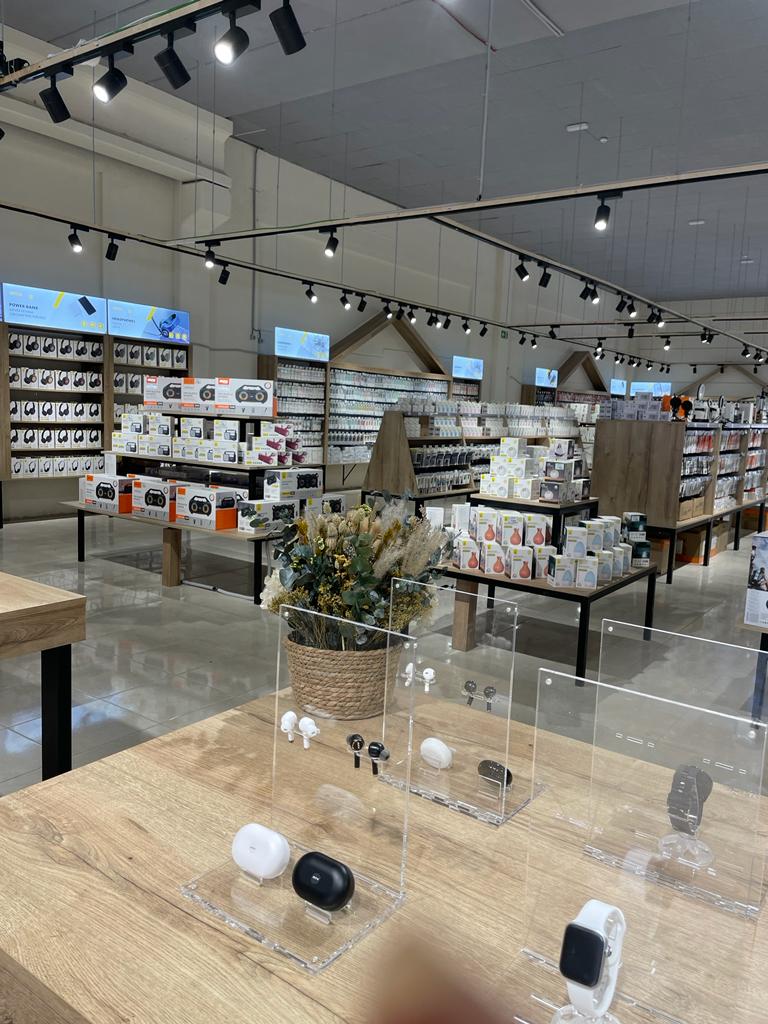 Imagen de One Plus- Mtk – J&c Accesorios