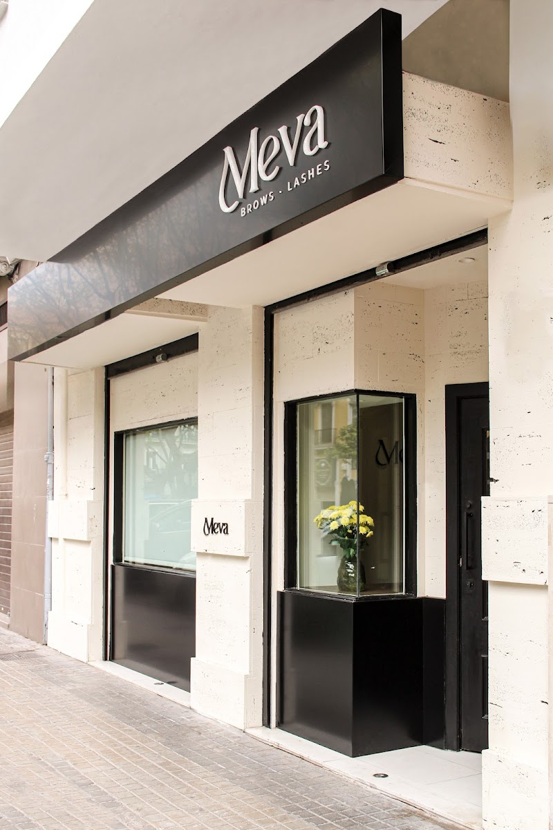 Imagen de Meva | Brows • Lashes • Microblading