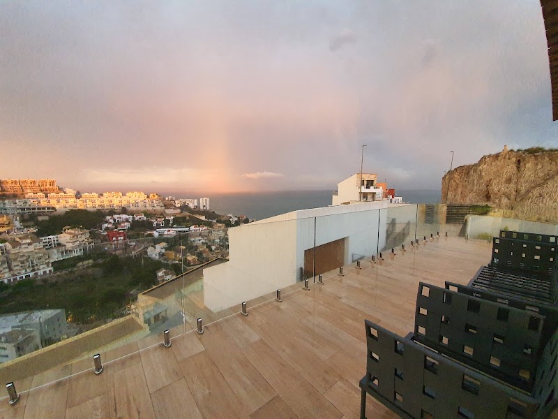 Imagen de negocio en Alojamiento en Faro de Cullera