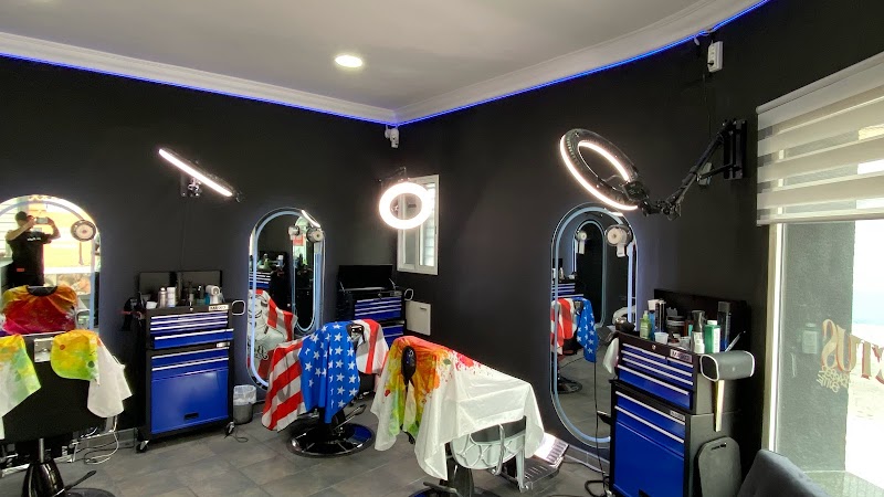 Imagen de Invictus Barber Suite