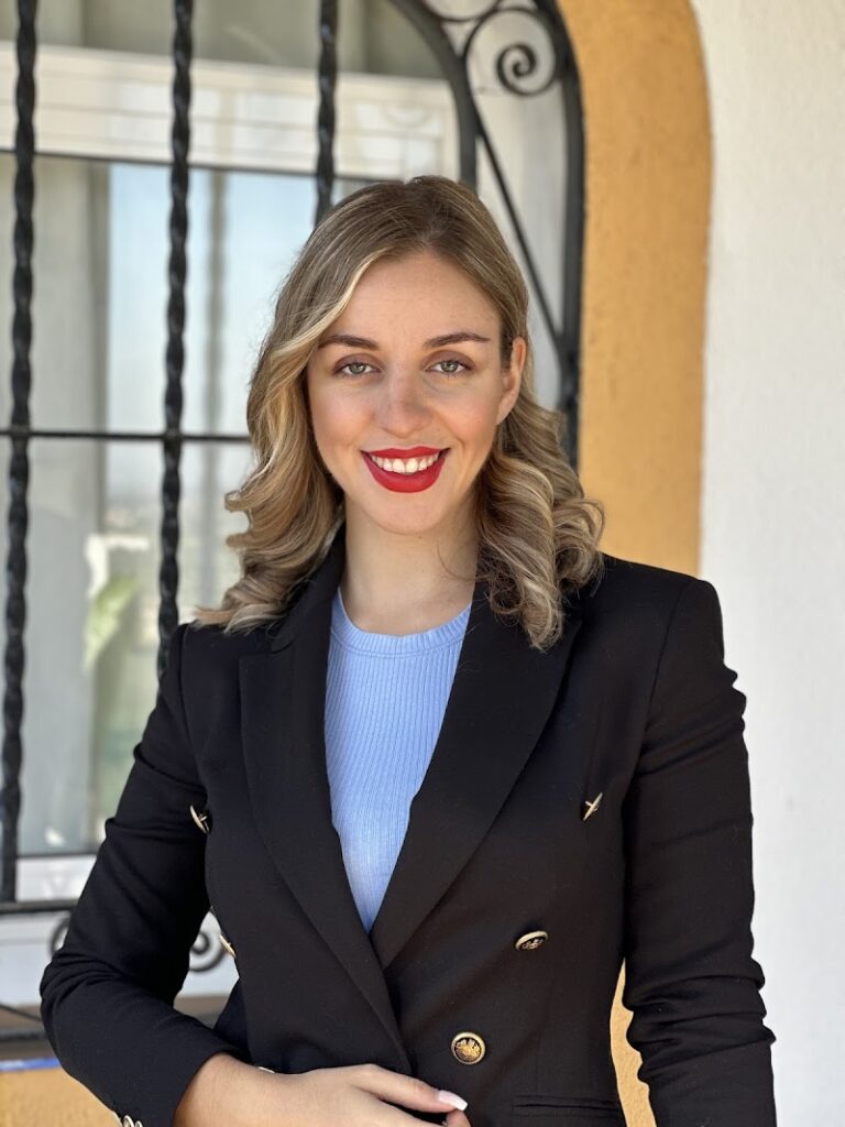 Imagen de Ana Galán Psicología | Psicóloga Alzira y Psicóloga Online