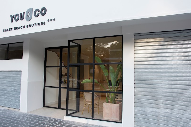Imagen de You & Co. Saler Beach Boutique