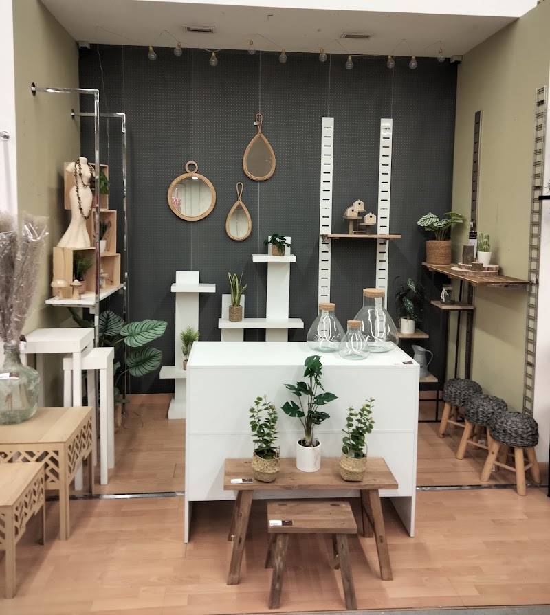 Imagen de Retif Valencia: Mobiliario para Tiendas