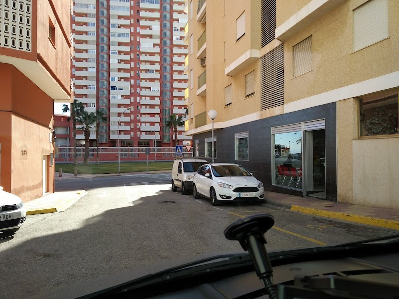 Imagen de Clinica Veterinaria el Faro de Cullera – Urgencias