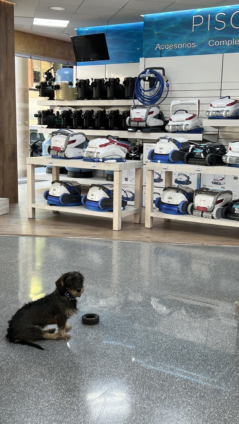 Imagen de Ferretería García: Piscinas y Chimeneas