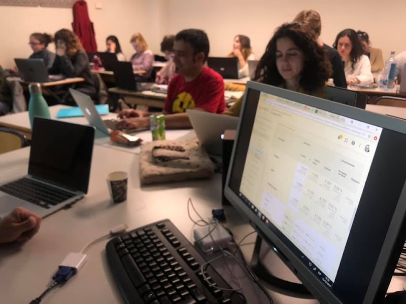 Imagen de Experto en Redes Sociales, Estrategia y Comunicación Digital de la Universidad de Alicante