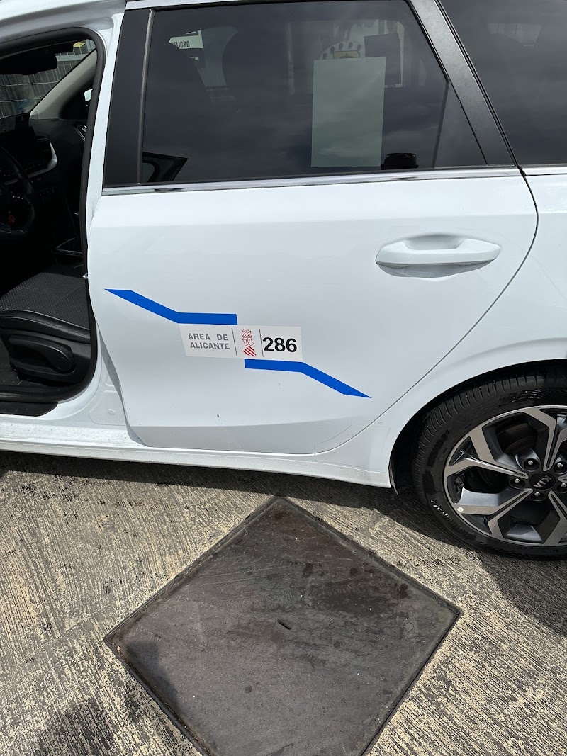 Imagen de Radio Tele Taxi Alicante