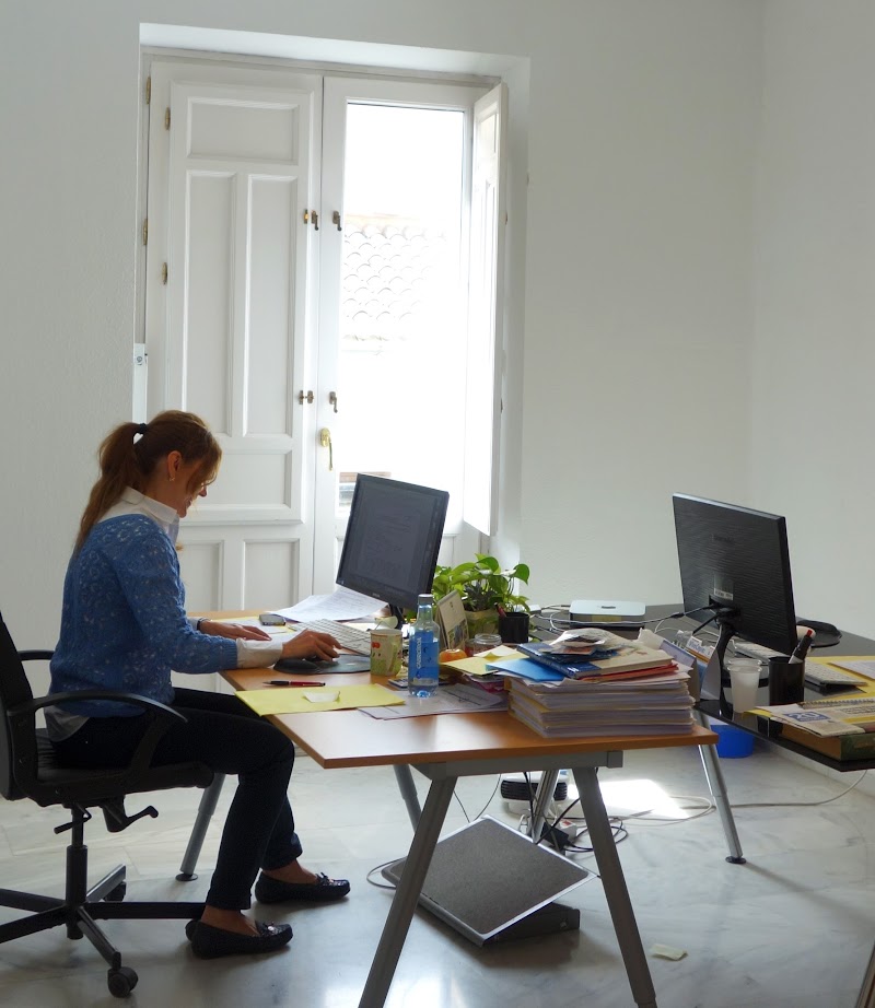 Imagen de Itrad – Traductores Jurados en Alicante