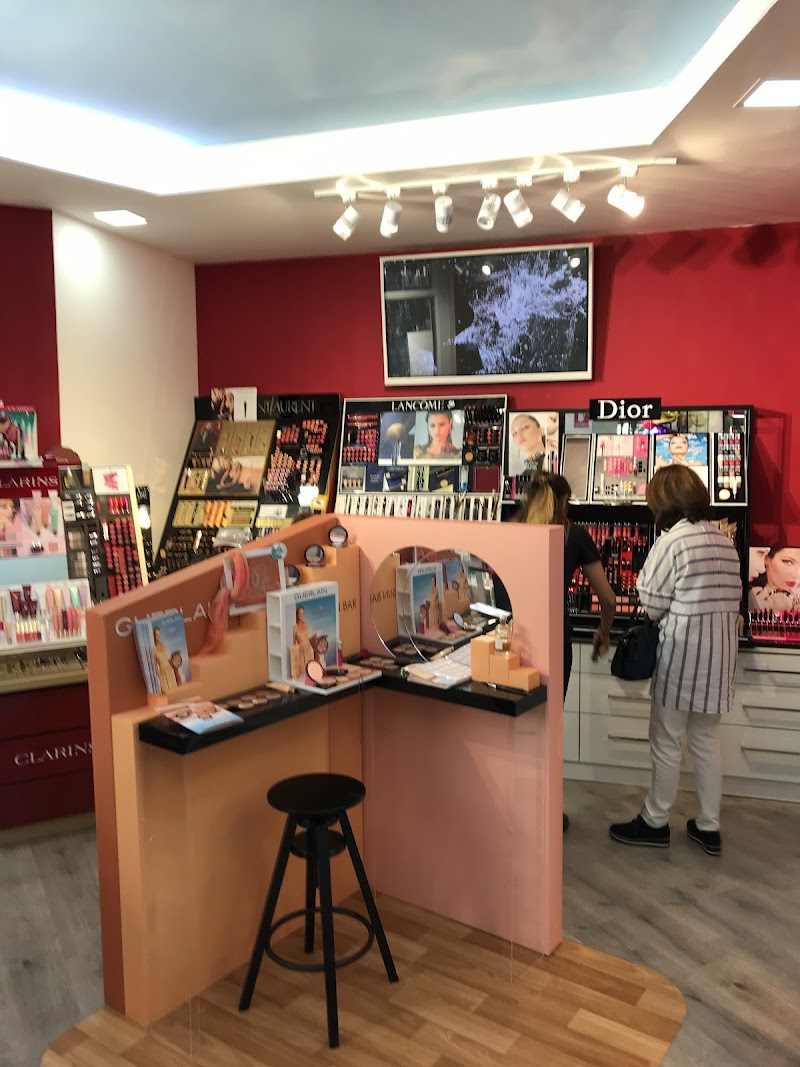 Imagen de Perfumerías Laguna Jj