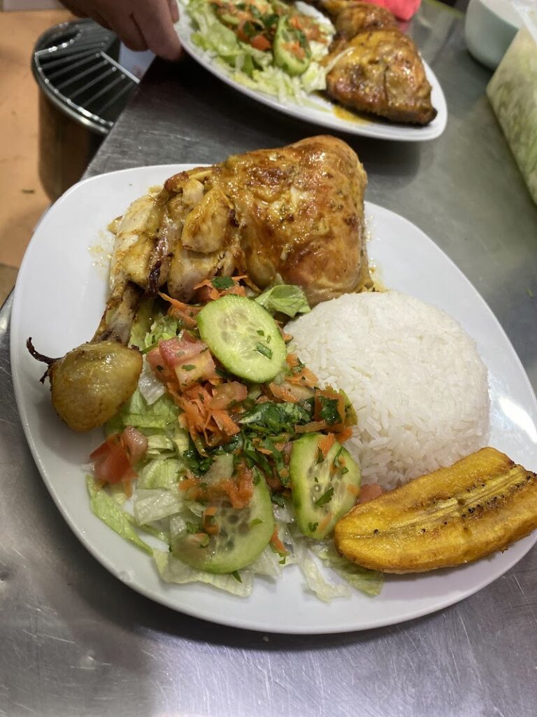 Imagen de La Exquisita Panadería y Restaurante