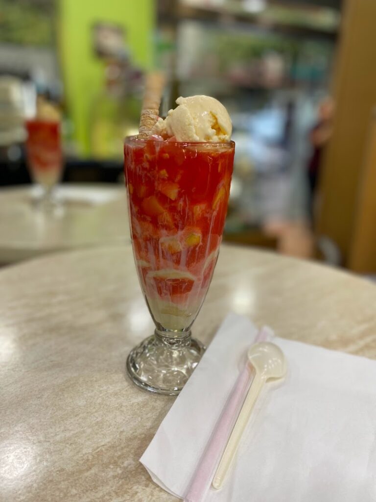 Imagen de La Exquisita Panadería y Restaurante