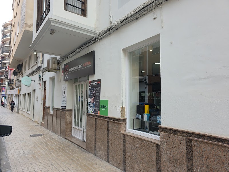 Imagen de Phone Repair Xativa Reparación de Equipos Informaticos y Telefonía Distribuidor Lineas Movil y Fijo Recargas y Tarjetas