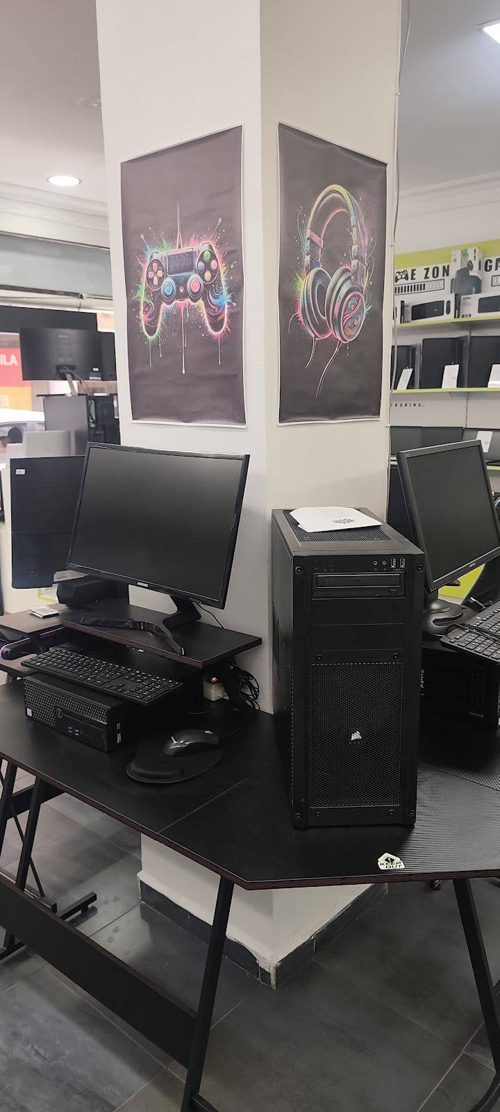 Imagen de Stock Pc- Ordenadores Reacondicionados de Calidad en Xativa