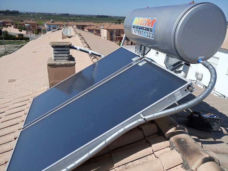 Imagen de Mcm Servicios: Fontanero, Climatización, Calefacción, Energía Solar
