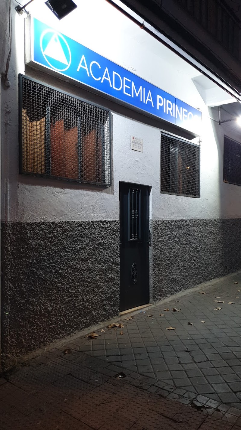 Imagen de Academia Pirineos