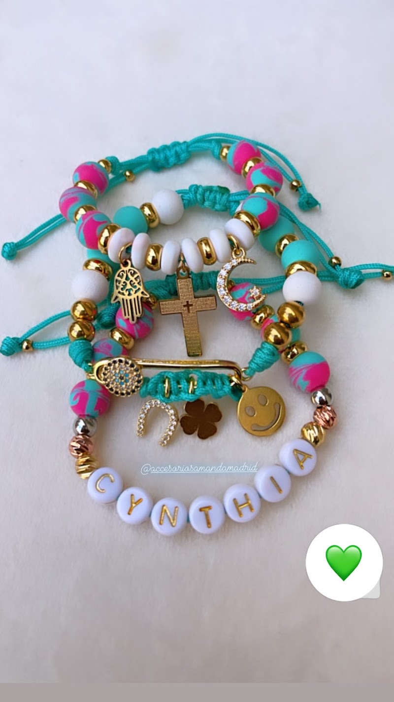 Imagen de Accesorios Amanda Madrid