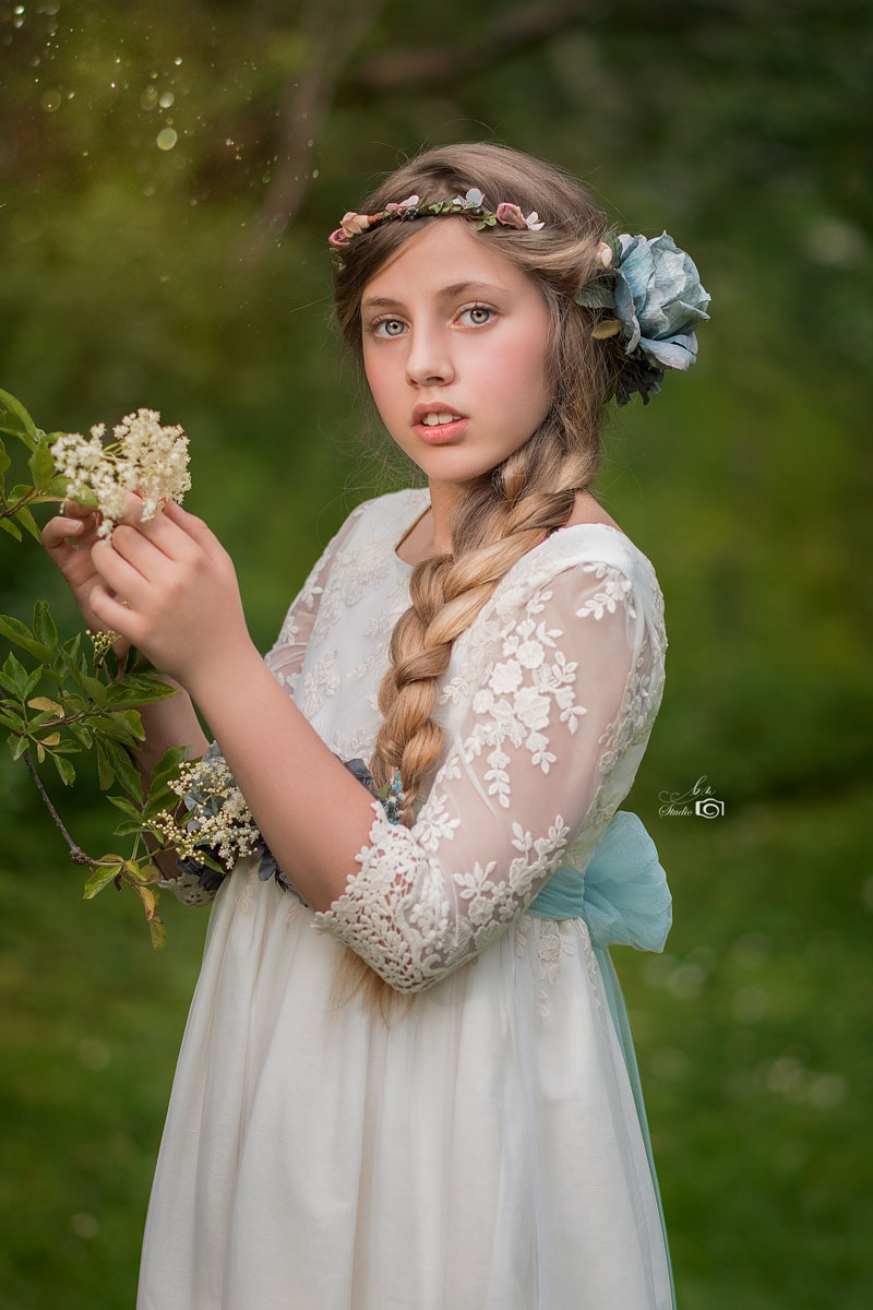 Imagen de Black Mirror Studio – Fotografía de Familia, Embarazo, Recién Nacido, Smash Cake, Comuniones