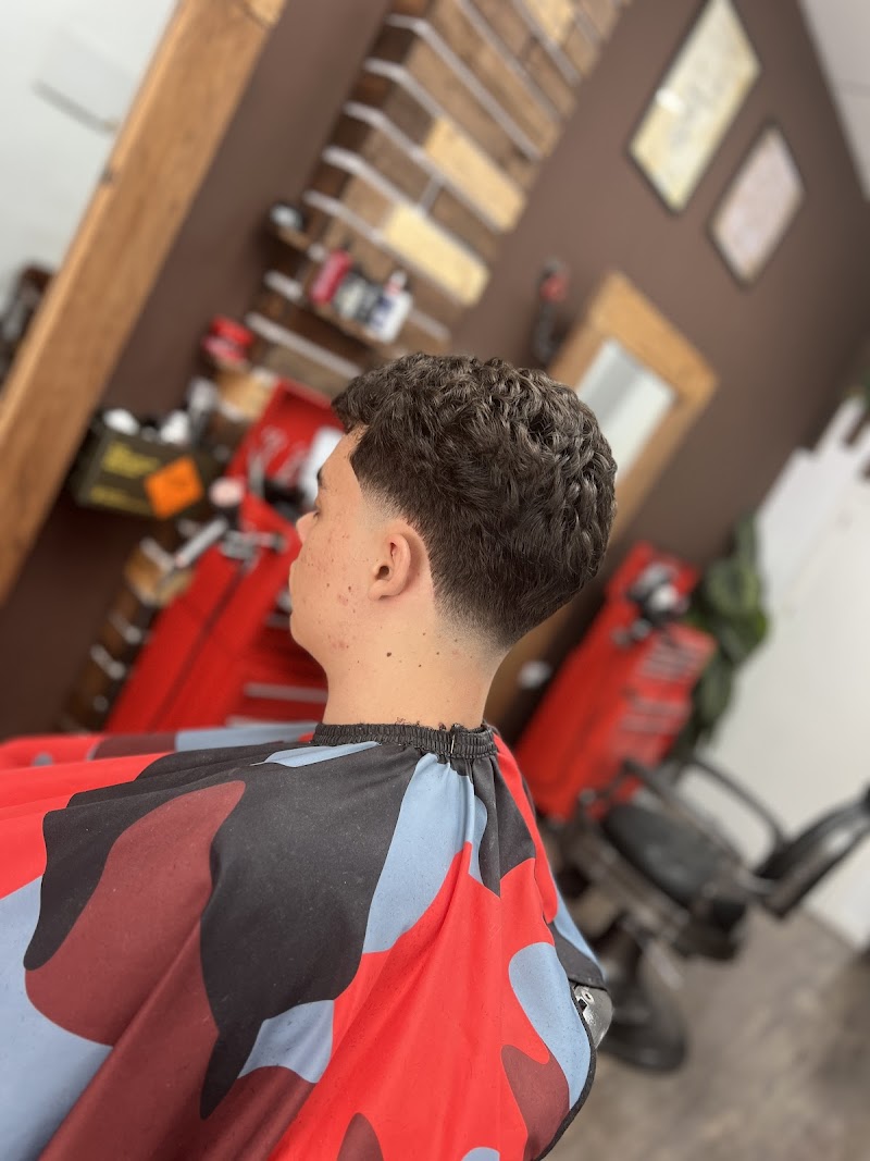 Imagen de El Barbero – Lionel Sánchez