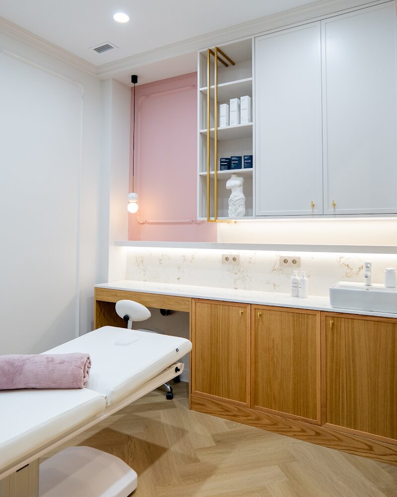 Imagen de Clínica de Medicina Estética y Capilar Dra. Romina Castellano