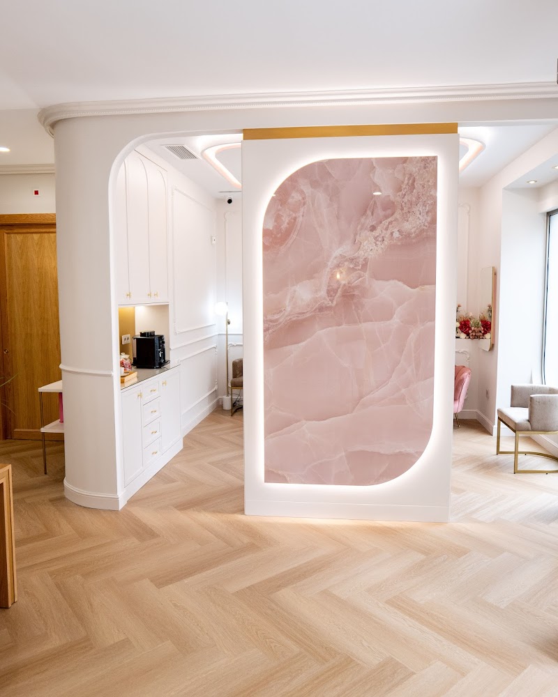 Imagen de Clínica de Medicina Estética y Capilar Dra. Romina Castellano