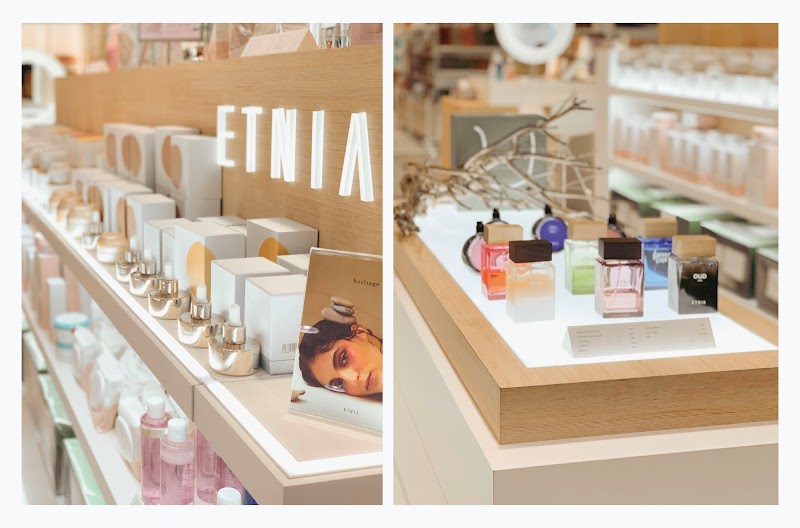 Imagen de Etnia Cosmetics Mesa y López