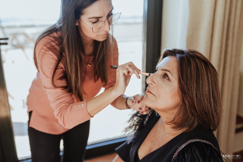 Imagen de Patricia Viera Maquilladora | Bodas las Palmas | Cursos Maquillaje