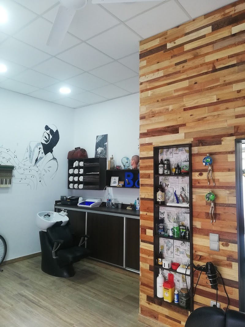 Imagen de Mostatxo Barbería & Peluquería