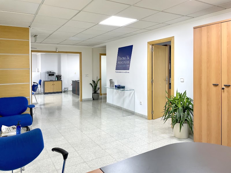 Imagen de Pascual y Asociados S L