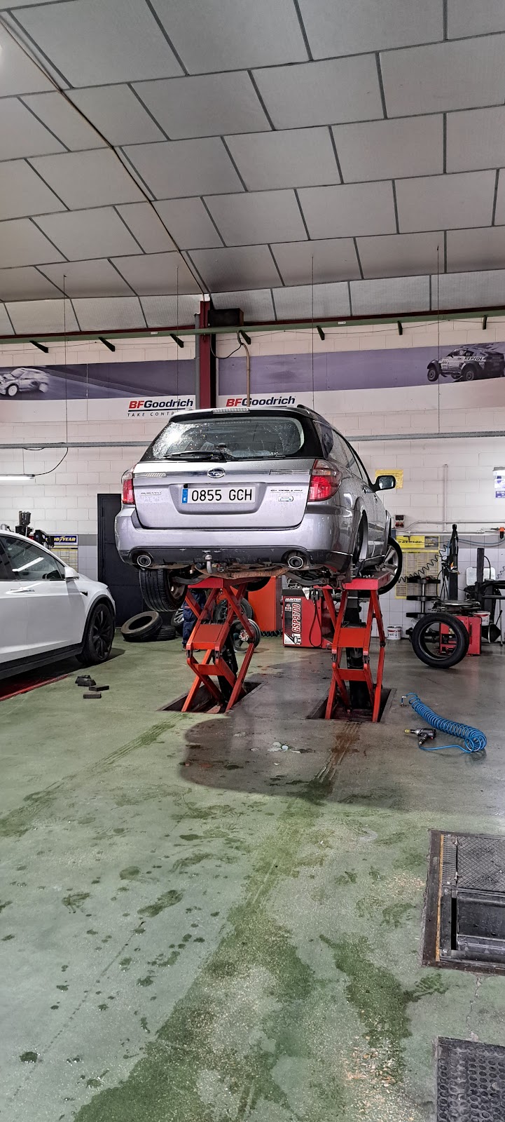 Imagen de Neumáticos Borredá S.l.