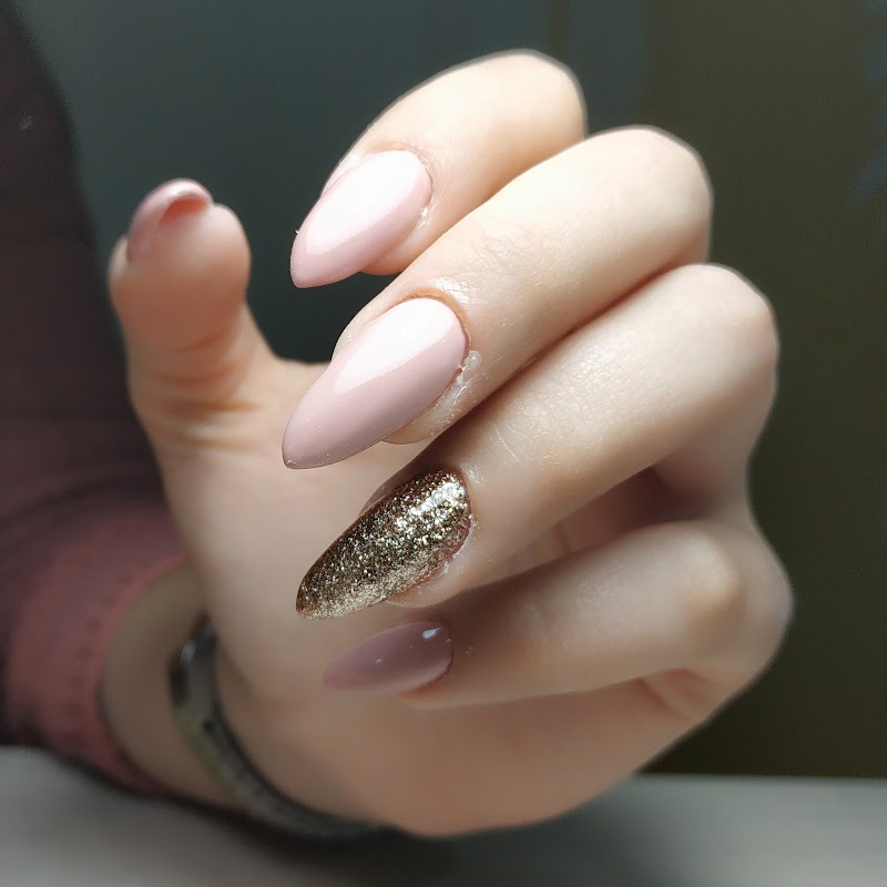 Imagen de Adrian Beauty Studio