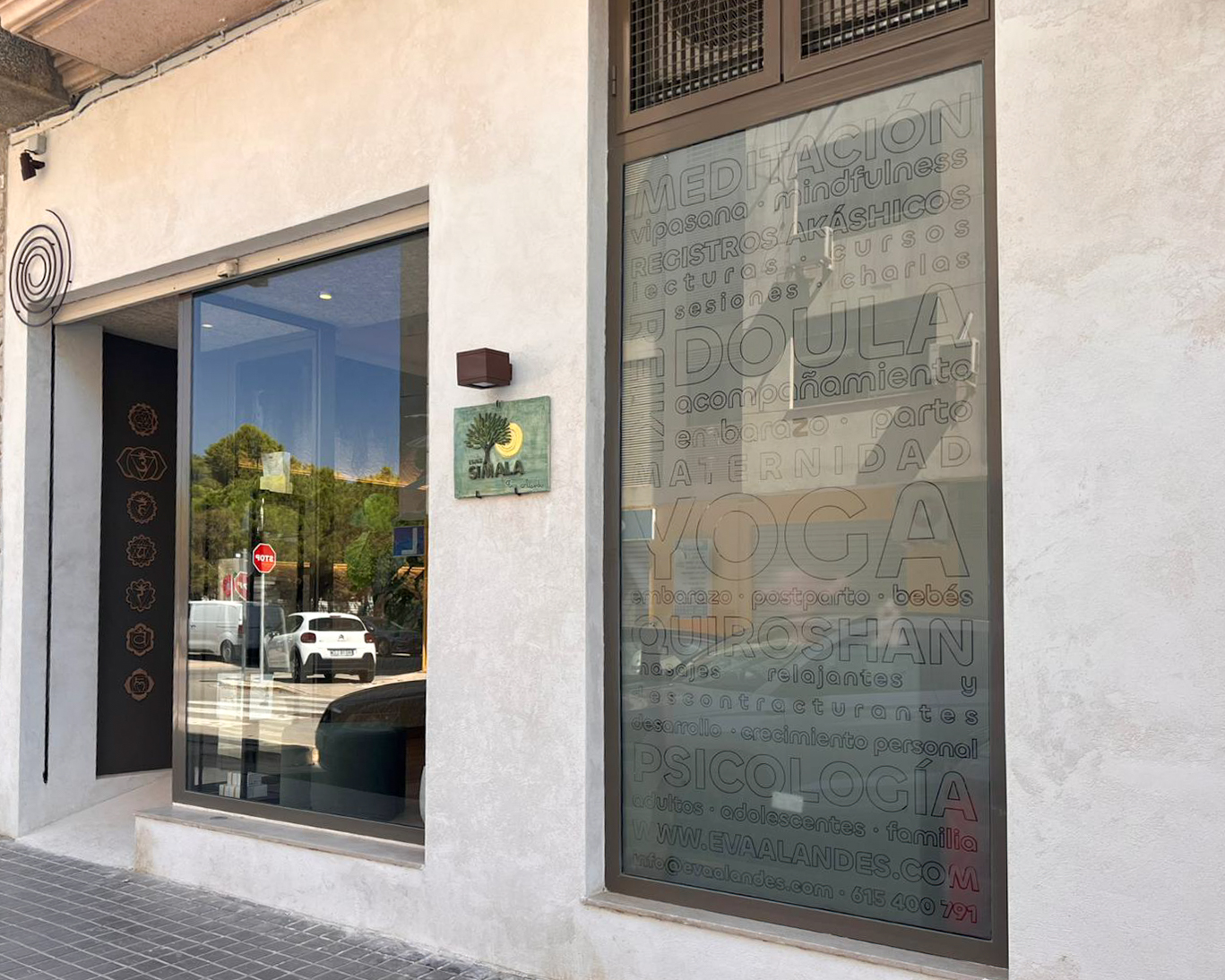 Fachada centro de bienestar quiroshan