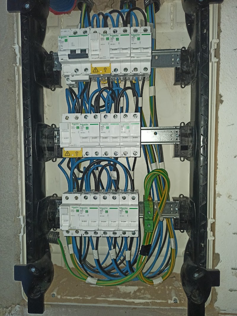 Imagen de negocio en Instalaciones en Chucena